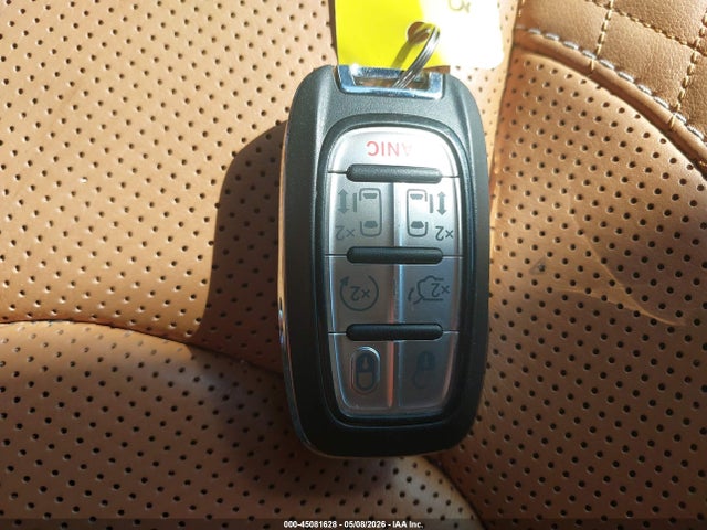 2C4RC1N7XMR529283 Chrysler Pacifica Hybrid Pinnacle