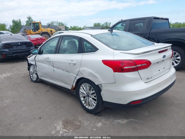 Продажа на аукционе авто 2016 Ford Focus Titanium, vin: 1FADP3J24GL201929, номер лота: 45081654