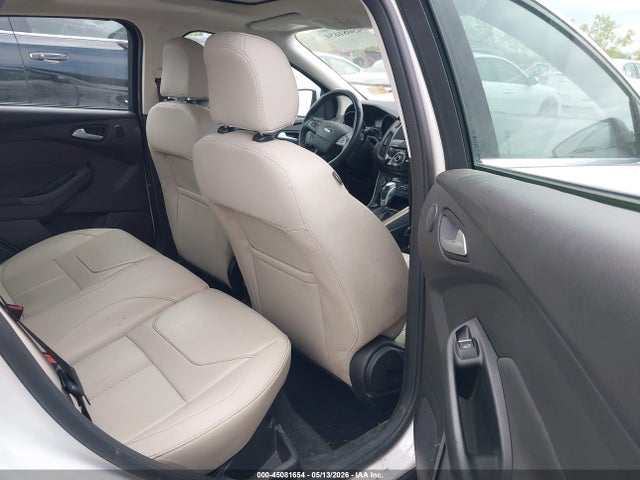 Продажа на аукционе авто 2016 Ford Focus Titanium, vin: 1FADP3J24GL201929, номер лота: 45081654