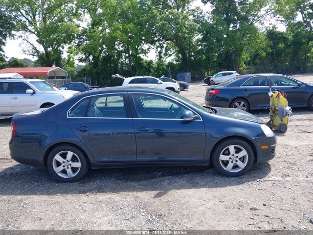 2009 Volkswagen Jetta Se/sel მანქანა იყიდება აუქციონზე, vin: 3VWRM71K69M050249, აუქციონის ნომერი: 45081674