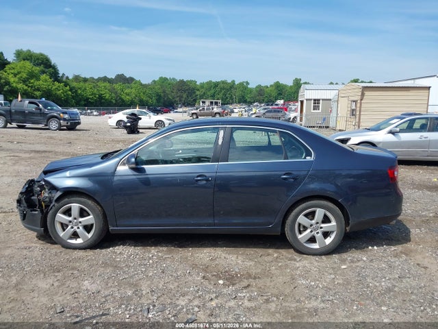 2009 Volkswagen Jetta Se/sel მანქანა იყიდება აუქციონზე, vin: 3VWRM71K69M050249, აუქციონის ნომერი: 45081674