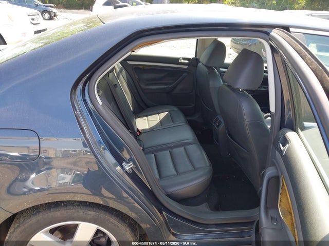 2009 Volkswagen Jetta Se/sel მანქანა იყიდება აუქციონზე, vin: 3VWRM71K69M050249, აუქციონის ნომერი: 45081674
