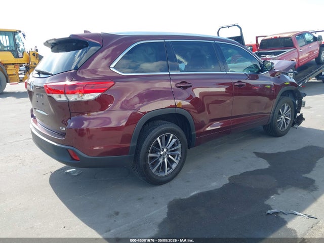 45081676 :رقم المزاد ، 5TDKZRFH1HS232325 vin ، 2017 Toyota Highlander Xle مزاد بيع