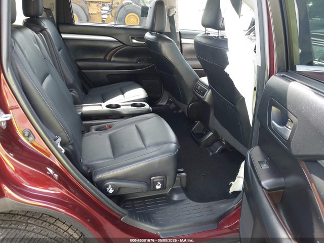 45081676 :رقم المزاد ، 5TDKZRFH1HS232325 vin ، 2017 Toyota Highlander Xle مزاد بيع