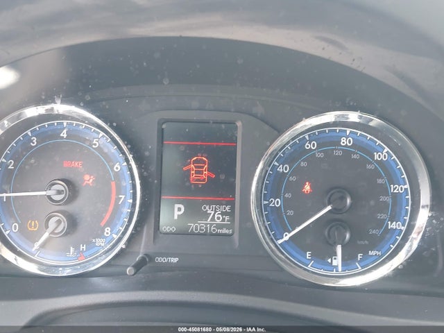 45081680 :رقم المزاد ، 2T1BPRHE4HC797752 vin ، 2017 Toyota Corolla Le Eco مزاد بيع