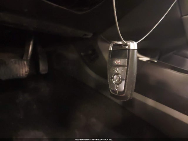 45081694 :رقم المزاد ، 3FA6P0H75JR149535 vin ، 2018 Ford Fusion Se مزاد بيع