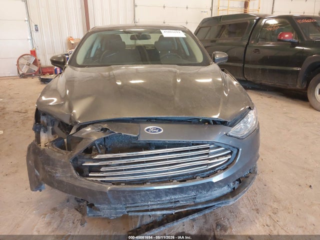 45081694 :رقم المزاد ، 3FA6P0H75JR149535 vin ، 2018 Ford Fusion Se مزاد بيع