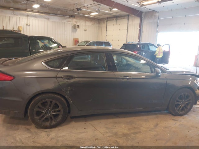 45081694 :رقم المزاد ، 3FA6P0H75JR149535 vin ، 2018 Ford Fusion Se مزاد بيع