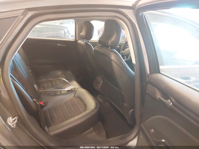 45081694 :رقم المزاد ، 3FA6P0H75JR149535 vin ، 2018 Ford Fusion Se مزاد بيع