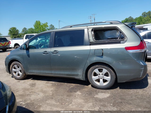Aukcja sprzedaży 2011 Toyota Sienna Le V6, vin: 5TDKK3DCXBS089505, numer aukcji: 45081695