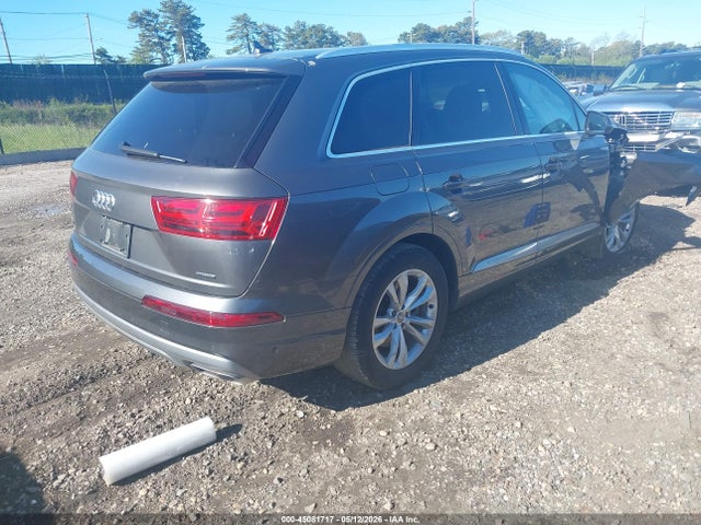 45081717 :رقم المزاد ، WA1LHAF78JD055171 vin ، 2018 Audi Q7 2.0t Premium مزاد بيع