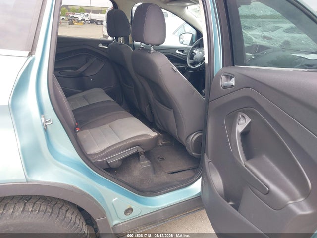 45081718 :رقم المزاد ، 1FMCU9GXXDUB92725 vin ، 2013 Ford Escape Se مزاد بيع