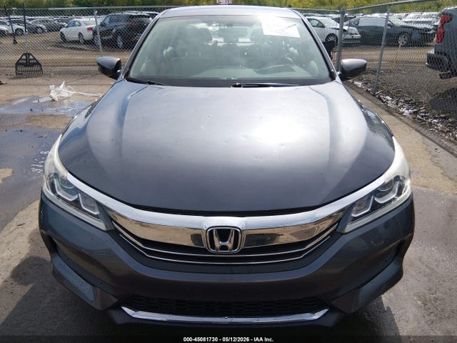 Продаж на аукціоні авто 2017 Honda Accord Lx, vin: 1HGCR2F39HA052878, номер лоту: 45081730