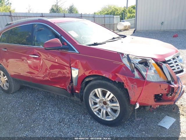 45081742 :رقم المزاد ، 3GYFNBE30FS537392 vin ، 2015 Cadillac Srx Luxury Collection مزاد بيع