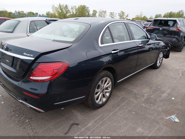 2017 Mercedes-benz E 300 4matic მანქანა იყიდება აუქციონზე, vin: WDDZF4KB0HA273303, აუქციონის ნომერი: 45081756