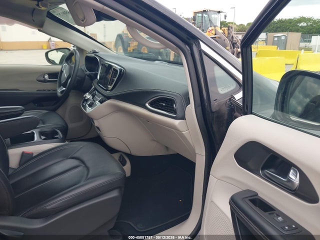 Продаж на аукціоні авто 2024 Chrysler Pacifica Hybrid Select, vin: 2C4RC1S71RR102893, номер лоту: 45081757