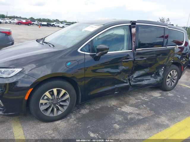 Продаж на аукціоні авто 2024 Chrysler Pacifica Hybrid Select, vin: 2C4RC1S71RR102893, номер лоту: 45081757