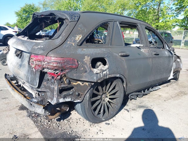 45081784 :رقم المزاد ، WDC0G6EB2JF396059 vin ، 2018 Mercedes-benz Amg Glc 43 4matic مزاد بيع