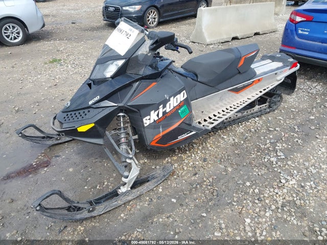 Ski-Doo Renagade 600 2016 2BPSUHGA4GV000388 Image 2