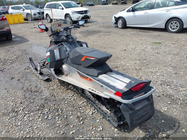 Ski-Doo Renagade 600 2016 2BPSUHGA4GV000388 Image 3