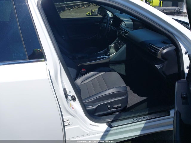 Aukcja sprzedaży 2019 Lexus Is 300, vin: JTHC81D24K5035135, numer aukcji: 45081797