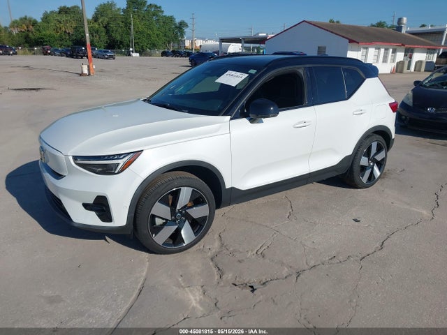 Volvo Xc40 Recharge Pure Electric Plus 2024 YV4EH3HL4R2266991 Image 2