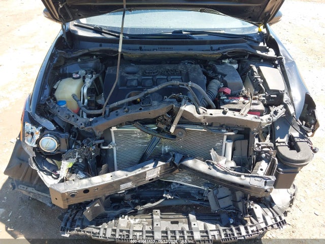 45081833 :رقم المزاد ، JTNKARJE9JJ557212 vin ، 2018 Toyota Corolla Im مزاد بيع