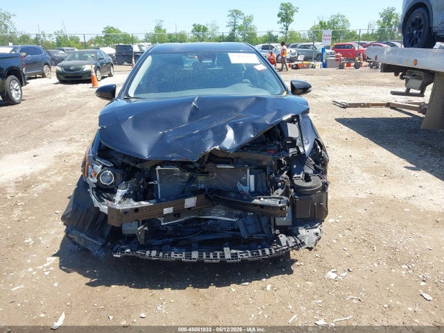 45081833 :رقم المزاد ، JTNKARJE9JJ557212 vin ، 2018 Toyota Corolla Im مزاد بيع