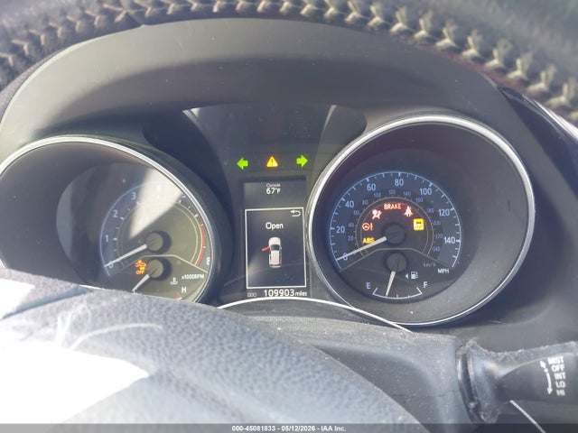45081833 :رقم المزاد ، JTNKARJE9JJ557212 vin ، 2018 Toyota Corolla Im مزاد بيع