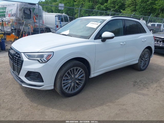 45081858 :رقم المزاد ، WA1AUCF31R1101402 vin ، 2024 Audi Q3 Premium 40 Tfsi Quattro Tiptronic مزاد بيع