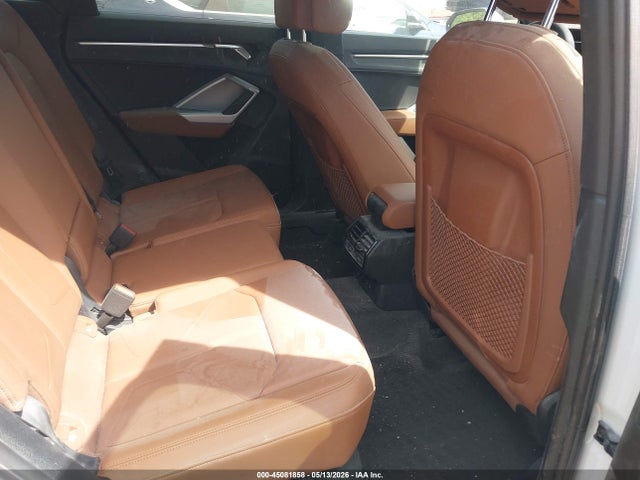 45081858 :رقم المزاد ، WA1AUCF31R1101402 vin ، 2024 Audi Q3 Premium 40 Tfsi Quattro Tiptronic مزاد بيع