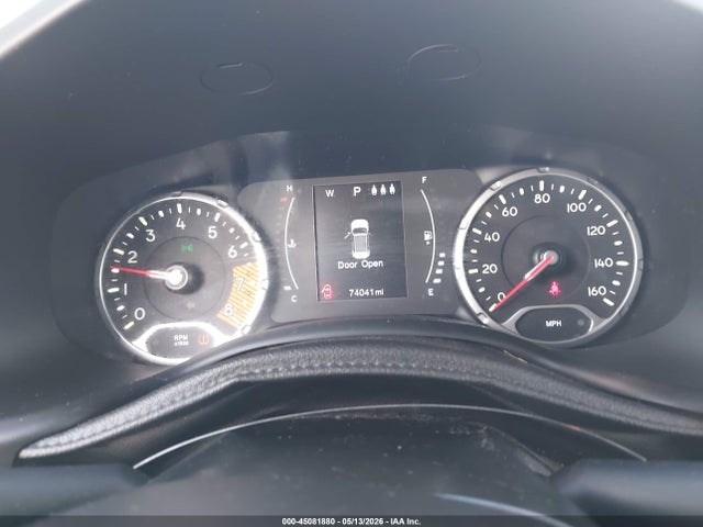 2019 Jeep Renegade Sport 4x4 მანქანა იყიდება აუქციონზე, vin: ZACNJBAB4KPK71586, აუქციონის ნომერი: 45081880