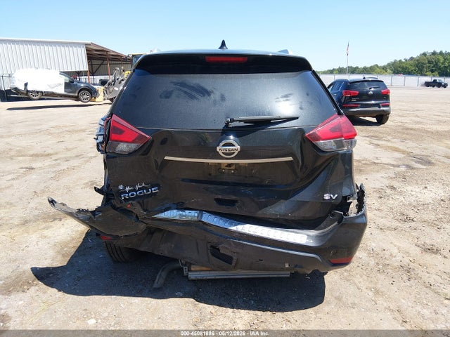 45081886 :رقم المزاد ، JN8AT2MT7HW400081 vin ، 2017 Nissan Rogue Sv مزاد بيع