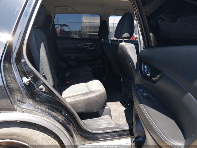 45081886 :رقم المزاد ، JN8AT2MT7HW400081 vin ، 2017 Nissan Rogue Sv مزاد بيع