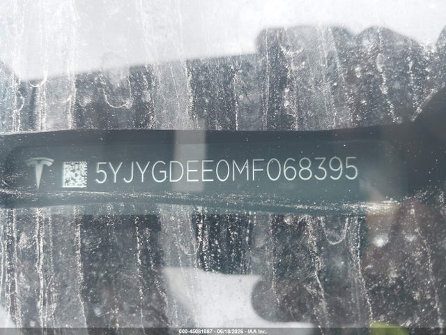 2021 Tesla Model Y Long Range Dual Motor All-wheel Drive მანქანა იყიდება აუქციონზე, vin: 5YJYGDEE0MF068395, აუქციონის ნომერი: 45081887