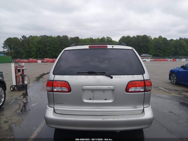 2002 Toyota Sienna Le მანქანა იყიდება აუქციონზე, vin: 4T3ZF13C72U499413, აუქციონის ნომერი: 45081923