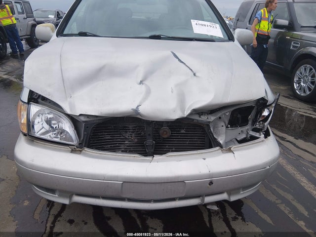 2002 Toyota Sienna Le მანქანა იყიდება აუქციონზე, vin: 4T3ZF13C72U499413, აუქციონის ნომერი: 45081923