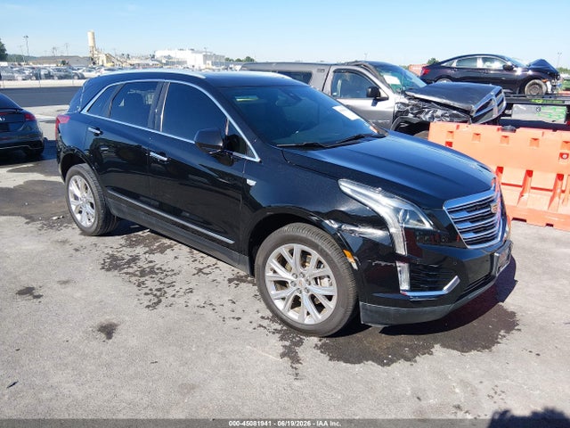 45081941 :رقم المزاد ، 1GYKNBRS7HZ232249 vin ، 2017 Cadillac Xt5 Luxury مزاد بيع