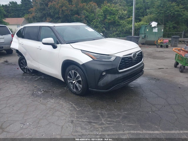 Продаж на аукціоні авто 2021 Toyota Highlander Xle, vin: 5TDGZRAH8MS046613, номер лоту: 45081974