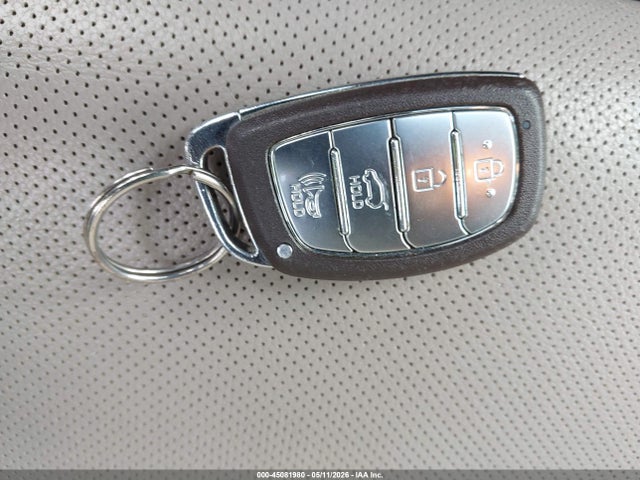 KM8J3CA49JU774767 Hyundai Tucson Sel Plus