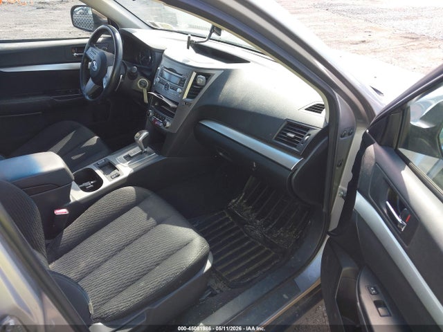 45081986 :رقم المزاد ، 4S4BRBCC8A3333509 vin ، 2010 Subaru Outback 2.5i Premium مزاد بيع
