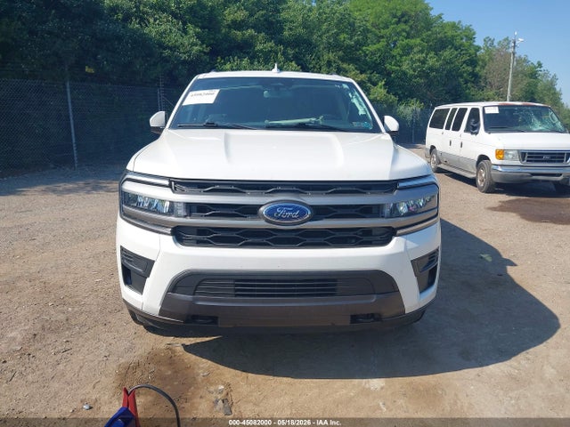 Продажа на аукционе авто 2024 Ford Expedition Xlt Max, vin: 1FMJK1J85REA94834, номер лота: 45082000