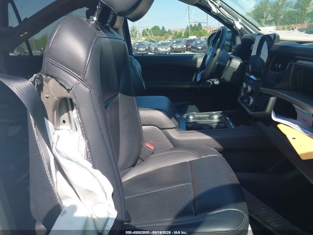 Продажа на аукционе авто 2024 Ford Expedition Xlt Max, vin: 1FMJK1J85REA94834, номер лота: 45082000