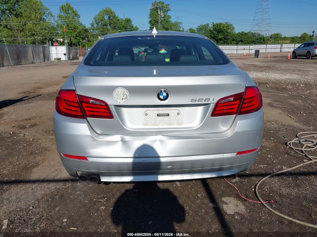 45082005 :رقم المزاد ، WBAFR1C54BDS36849 vin ، 2011 Bmw 528i مزاد بيع