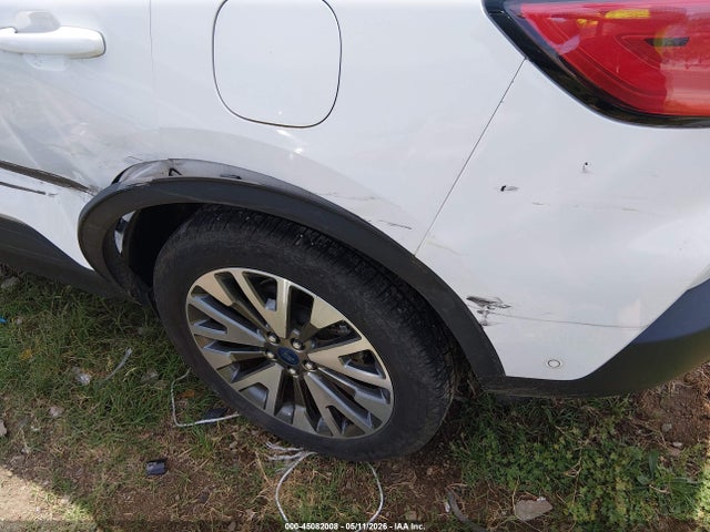 Продаж на аукціоні авто 2021 Ford Escape Titanium, vin: 1FMCU9J97MUB20049, номер лоту: 45082008