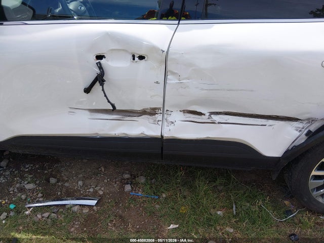 Продаж на аукціоні авто 2021 Ford Escape Titanium, vin: 1FMCU9J97MUB20049, номер лоту: 45082008