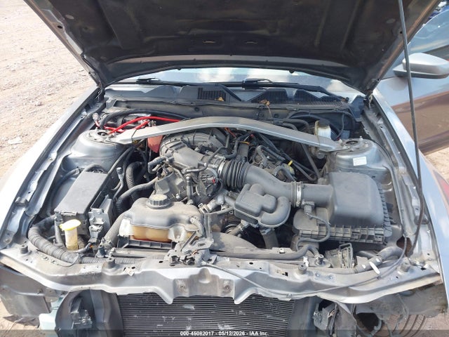 Продажа на аукционе авто 2013 Ford Mustang V6 Premium, vin: 1ZVBP8EM5D5239578, номер лота: 45082017