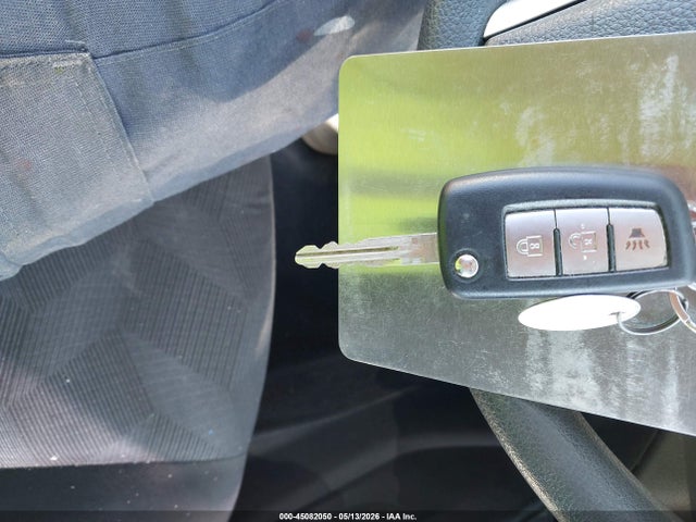 2015 Nissan Rogue S მანქანა იყიდება აუქციონზე, vin: KNMAT2MT7FP528999, აუქციონის ნომერი: 45082050