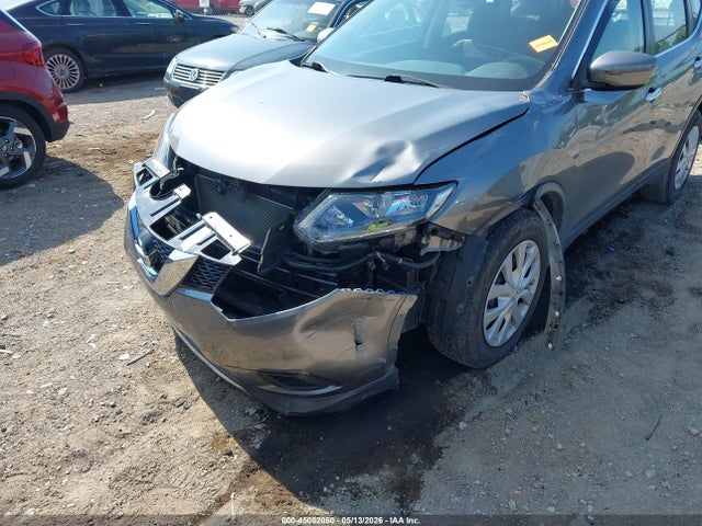 2015 Nissan Rogue S მანქანა იყიდება აუქციონზე, vin: KNMAT2MT7FP528999, აუქციონის ნომერი: 45082050
