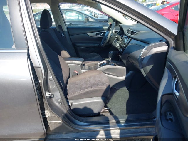 2015 Nissan Rogue S მანქანა იყიდება აუქციონზე, vin: KNMAT2MT7FP528999, აუქციონის ნომერი: 45082050